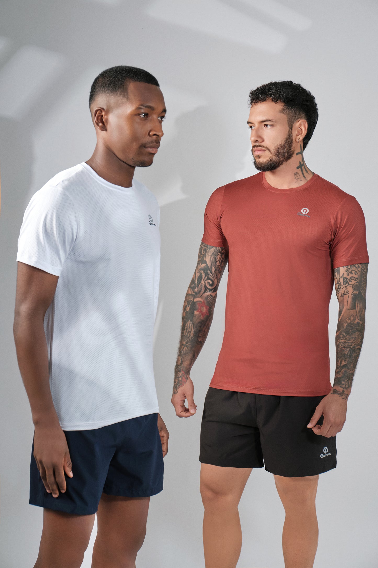 Camiseta Essentials