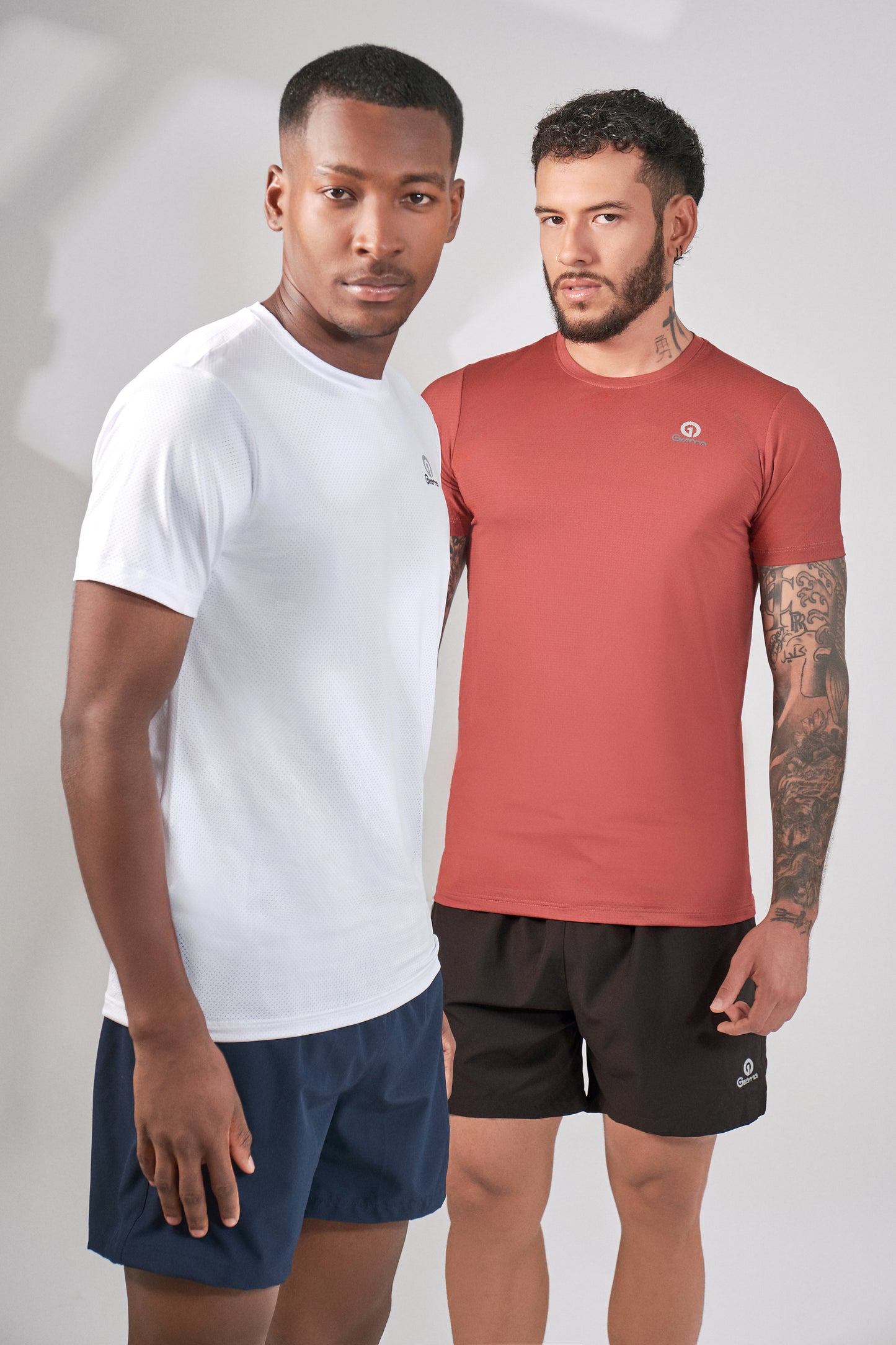 Camiseta Essentials