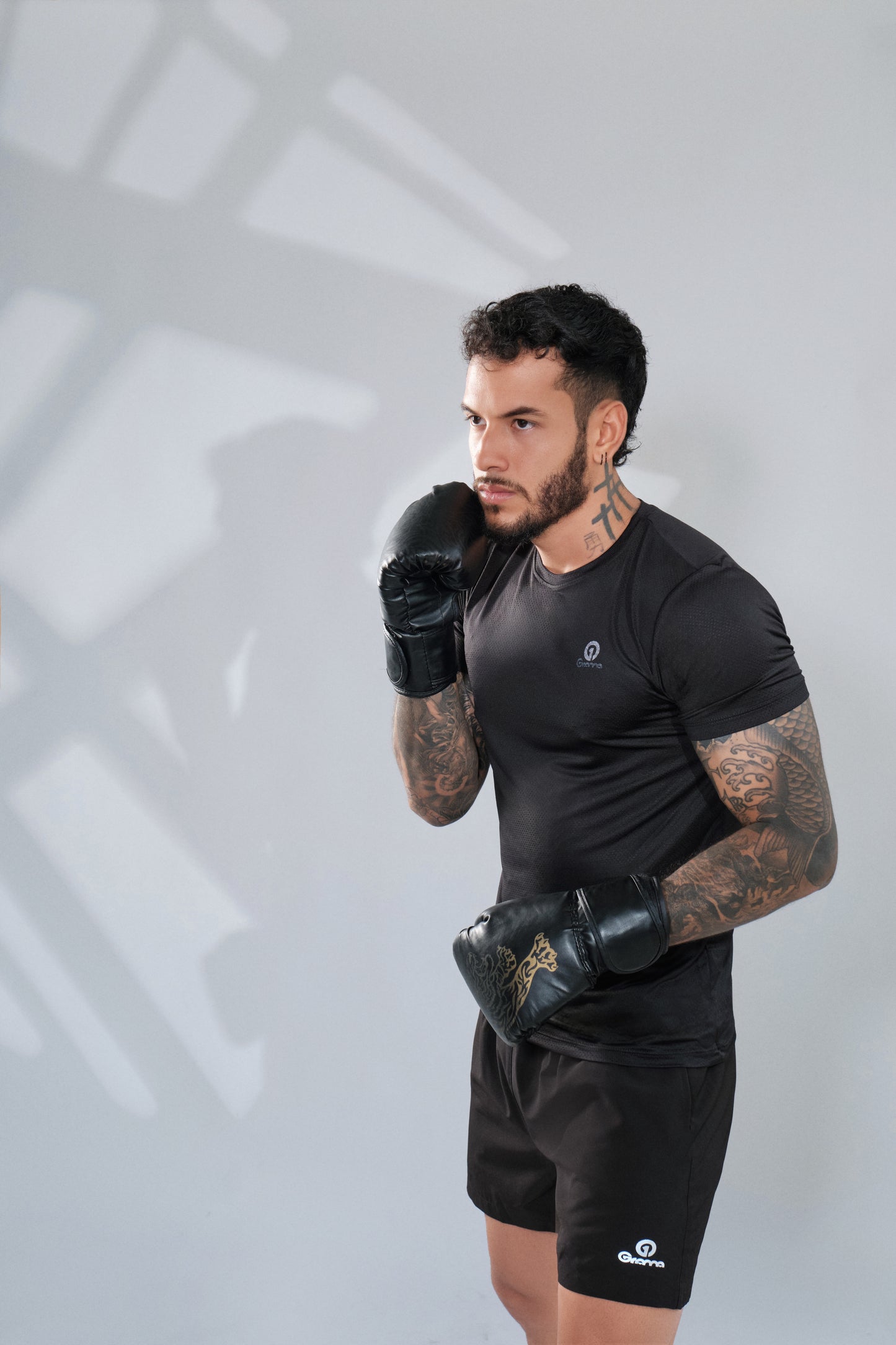 Camiseta Essentials