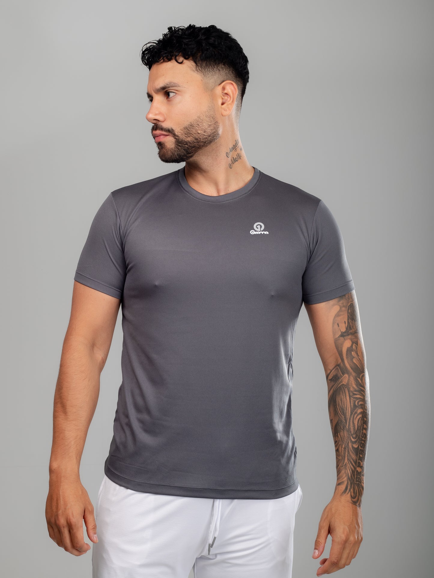 CAMISETA ESSENTIALS (3 UNIDADES)