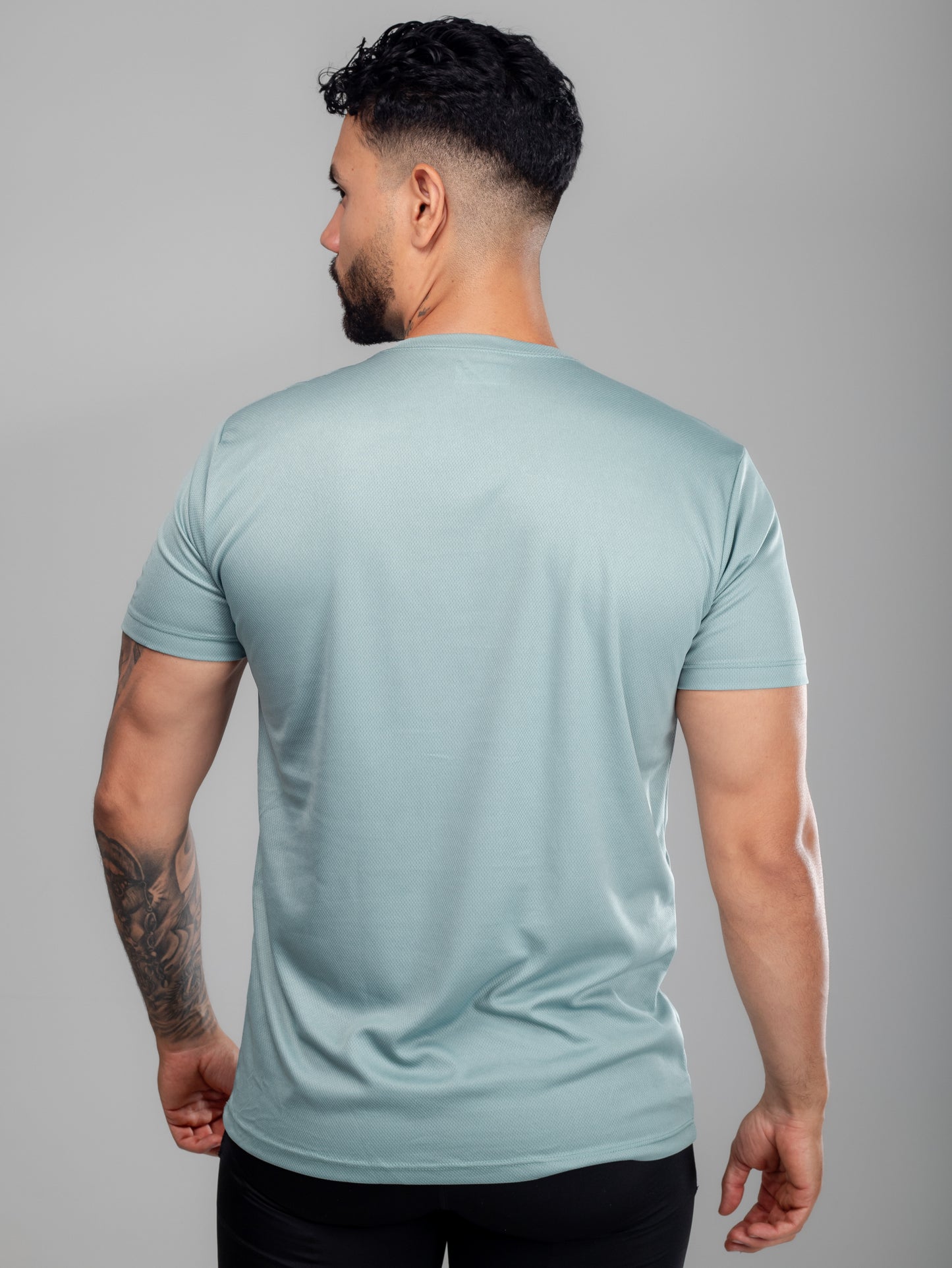CAMISETA ESSENTIALS (3 UNIDADES)