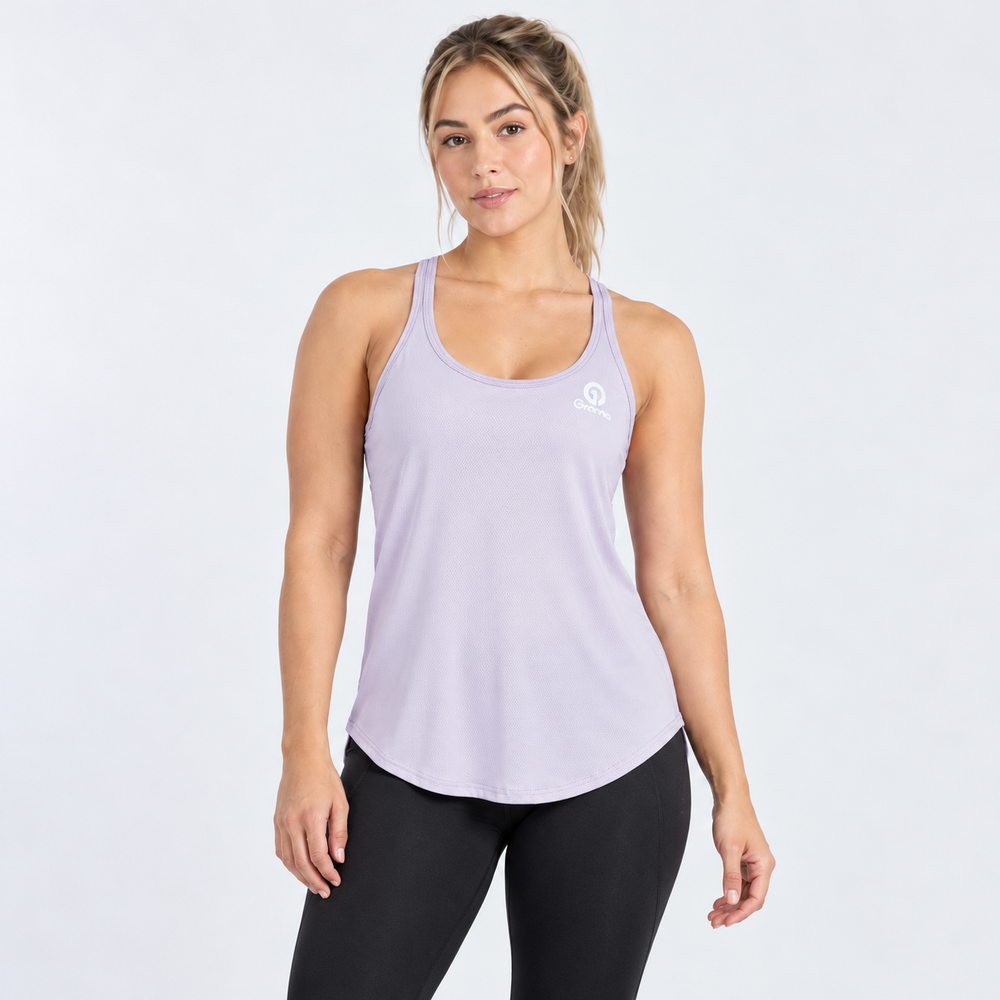 Blusa deportiva Ivi lila para mujer, vista frontal con escote redondo, tirantes y bajo curvo