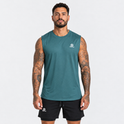 Camisilla Essentials verde para hombre incluida en G-Pack x3, vista frontal