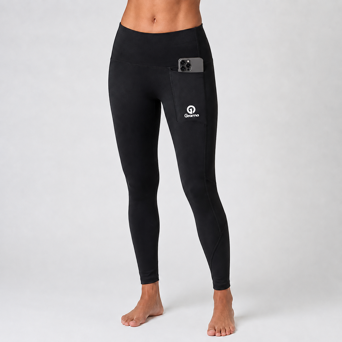 Leggings Cleiro 2 negro para mujer con bolsillo lateral y detalle de celular, vista frontal [color:negro]