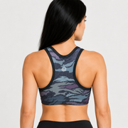 Top Sublimado 26 para mujer, vista posterior en sublimado negro, gris y morado